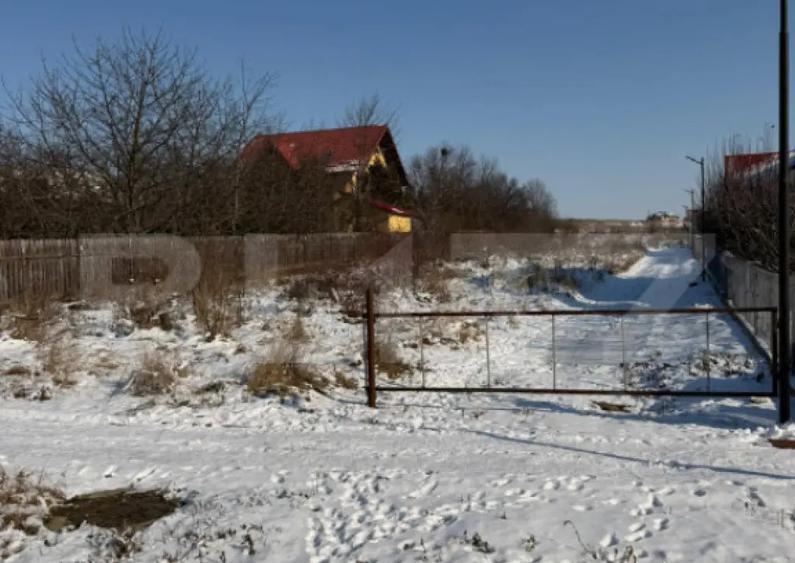 Oportunitate rara! Teren 47 ari cu utilita?i completeS - 1