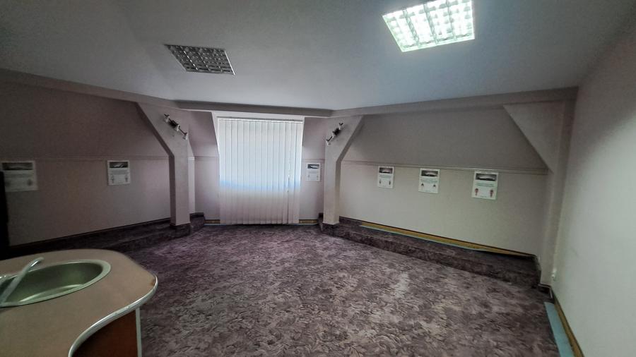 BUSINESS LA CHEIE IN VILA RENOVATA - CLINICA STOMATOLOGICA - 54