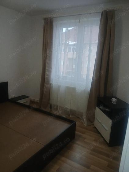 Inchiriez apartament - 3