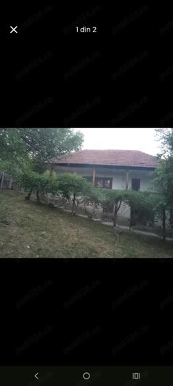 Casa la tara ,in stare buna - 1