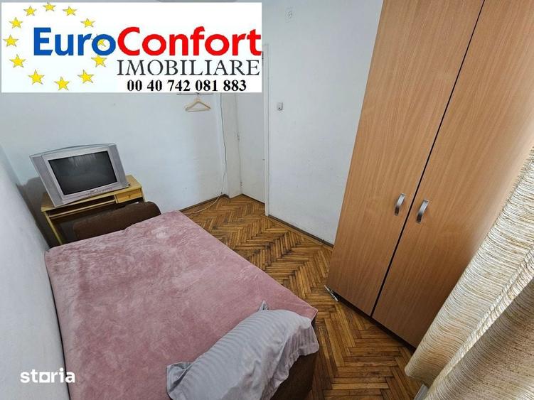 Vindem apartament 3 camere Arad, str T Vladimirescu - 6