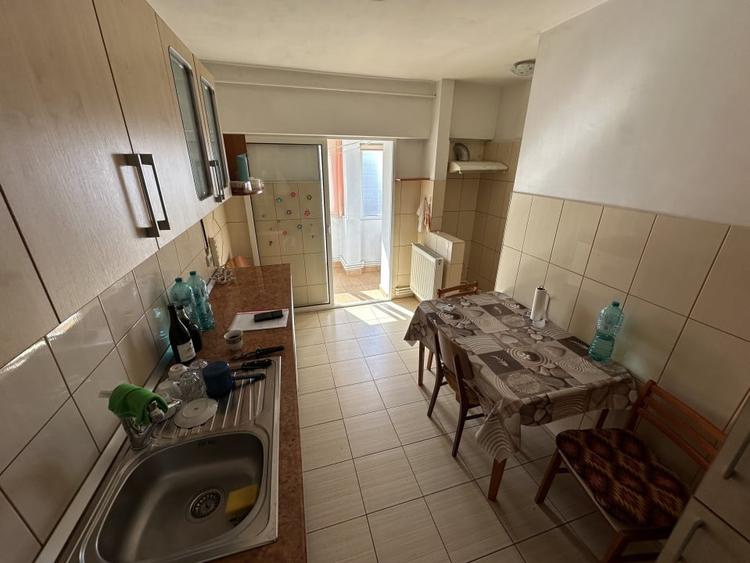 Mircea Cel Batran Md Vedere la Parc 2 camere etaj 3 - 18