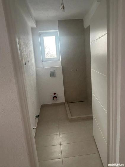 Se vinde apartament in Teremia Mare,blocul vechi - 1