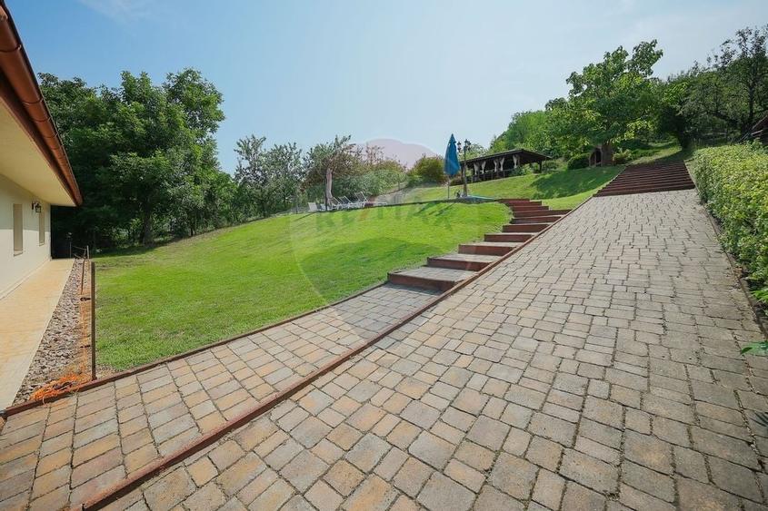 Vilă mediteraneană premium cu piscină, de vânzare, zona Dealuri Oradea - 49