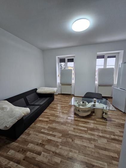 Apartament 2 camere Balcescu centrala termica !! - 2