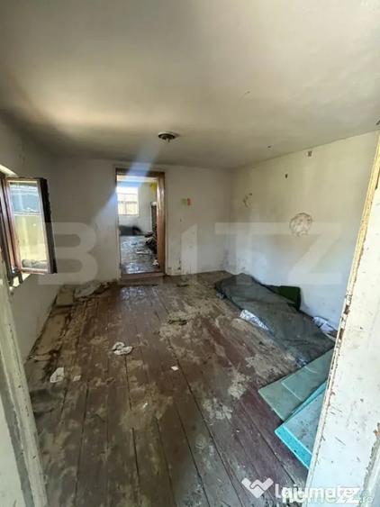 Casă cu 4 camere cu Teren 3233 Mp în Prejmer