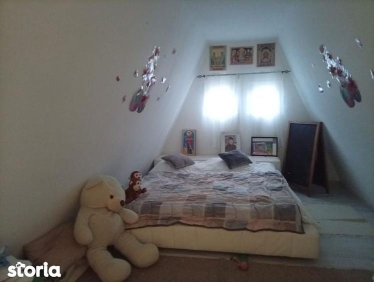 Vanzare teren cu casa. - 3