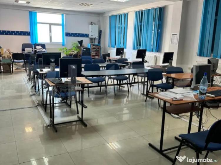 Spa?iu comercial/birouri, 73 mp, zona Baza 3 - 4