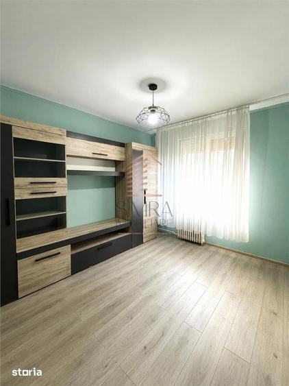 Apartament de vanzare cu 3 camere Rogerius - 1