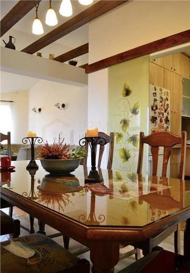 GIROC - INDIVIDUALA - Pe parter - 5 Camere - Dressing - 3