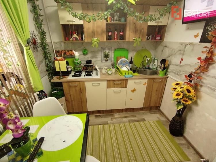 Apartament cu 2 camere decomandat în Girocului