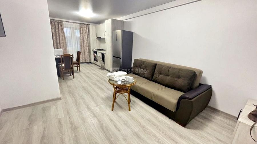 Copou Garden, 2 camere mobilat si utilat, balcon, parcare inclusa - 1