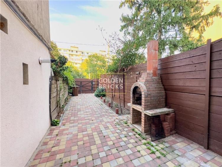 Domenii | Ion mihalache |  Vila Individuala | Parcare 4 masini - 3