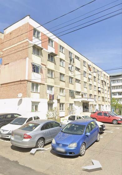 Vand Garsoniera 18 mp2 - 1