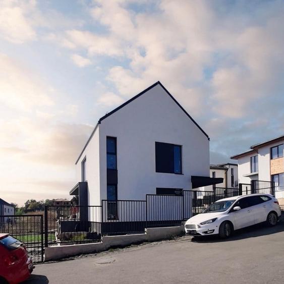 Casă unifamilială in Dezmir pe un teren de 410mp - 2