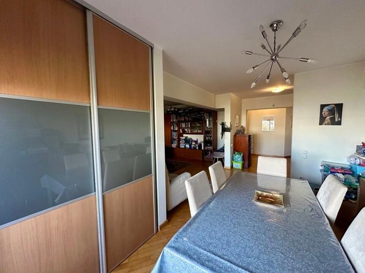 UNIRII - FANTANI 5 camere decomandat etaj 5 panorama deosebita - 5