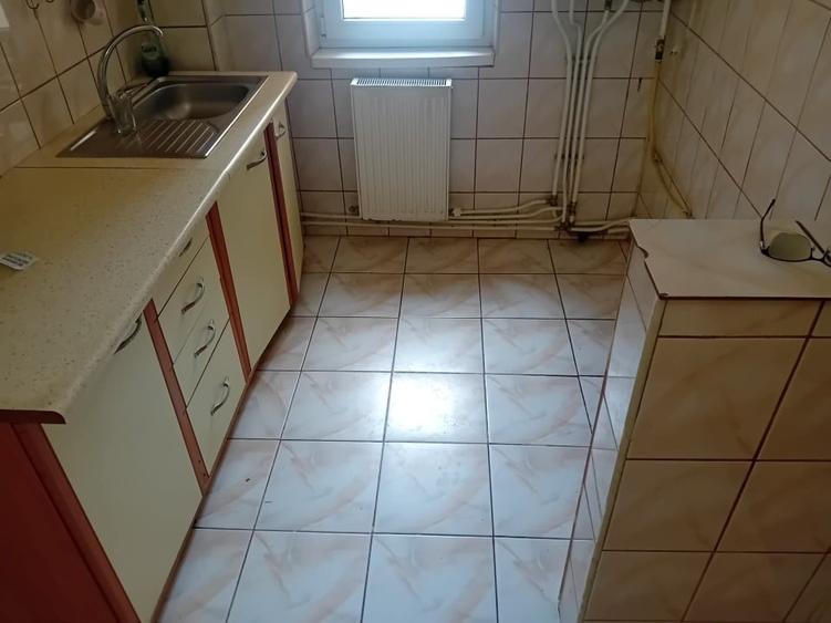 Ap 2 cam Maratei 40mp parter renovat centrala termopan termoizlat - 2