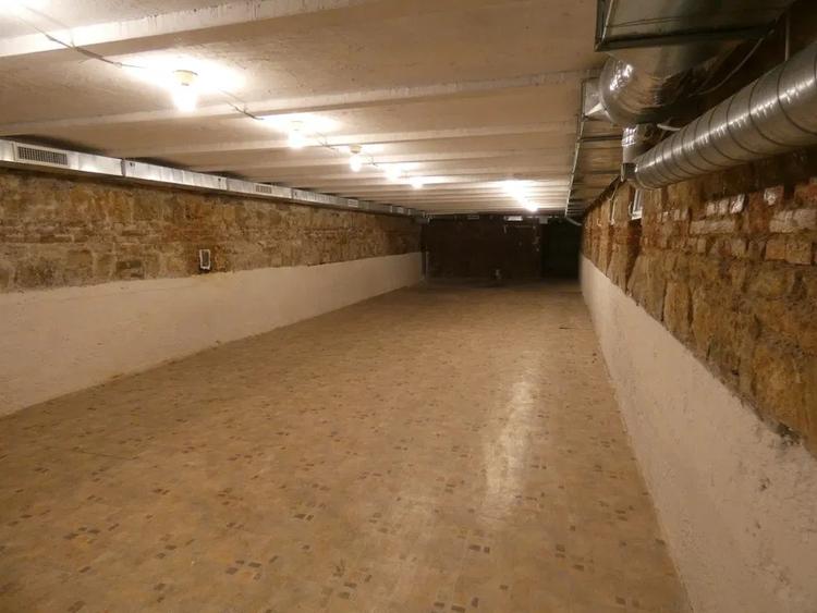 Spatiu comercial la subsol, zona Centrala - 3