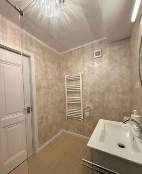 Apartament 2 camere de inchiriat, situat in zona Dacia - 5