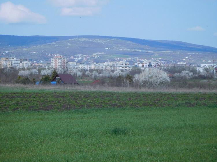 teren in zona Sopor - 2