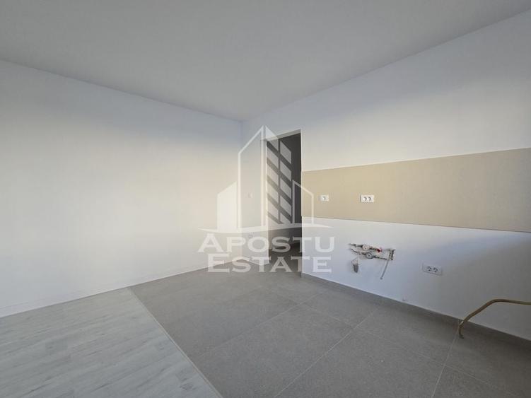 Apartament renovat cu 3 camere, open space, etaj intermediar, Lipovei - 1