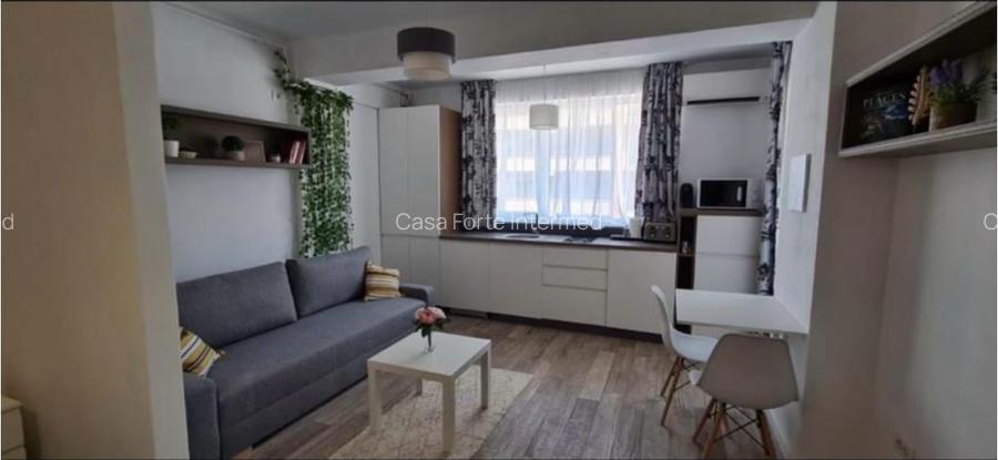 Studio Mamaia Summeland  Lângă Hotel Opera 69000€
