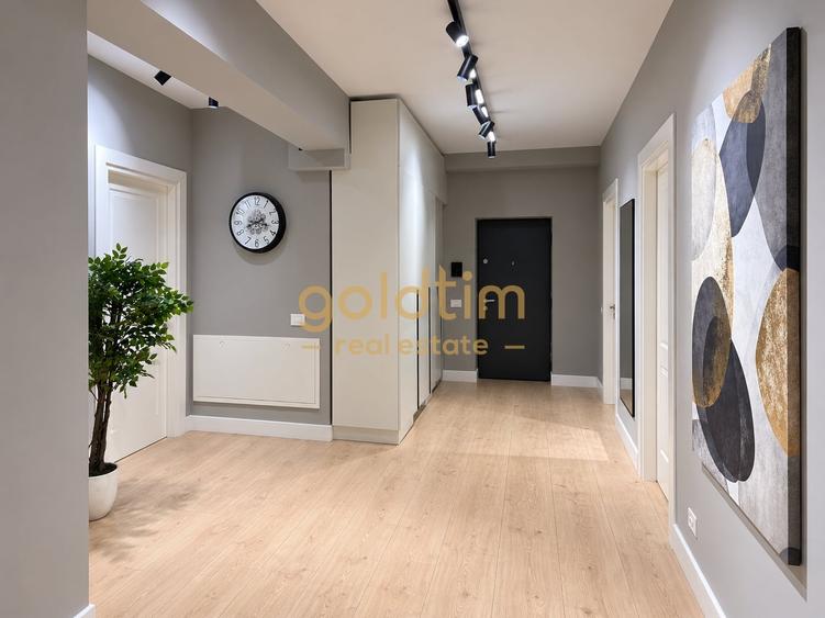 Apartament cu 4 camere semidecomandat, mobilat în Băneasa