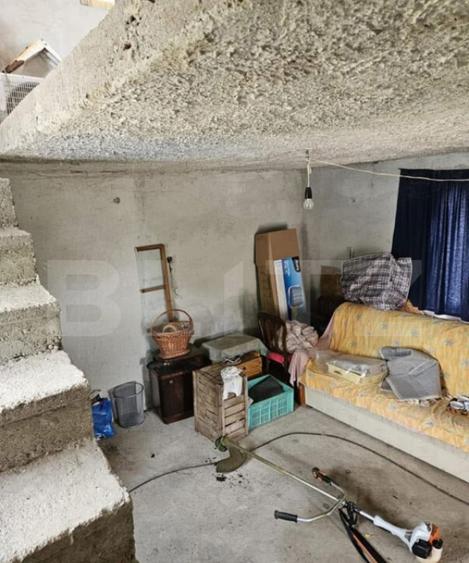 Casa de vanzare, 37 mp utili/nivel, teren 500 mp, zona Berc - 7