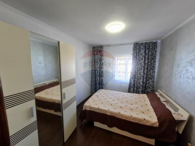 Apartament cu 3 camere de inchiriat - 2