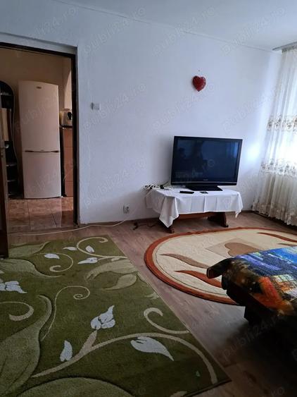 Inchiriez apartament 2 camere zona de sus - 3