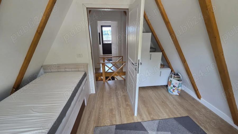 Vand casa cu teren 2500mp - 4