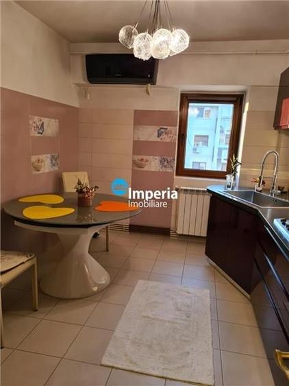 Inchiriez apartament 3 cam, decomandat, zona Podu Ros - Cantemir - 7