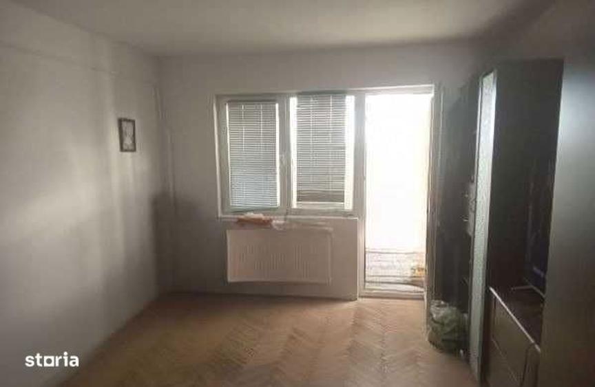 Propietar vand apartament confort 1, 2 camere, cartier Razboieni,50mp2 - 4