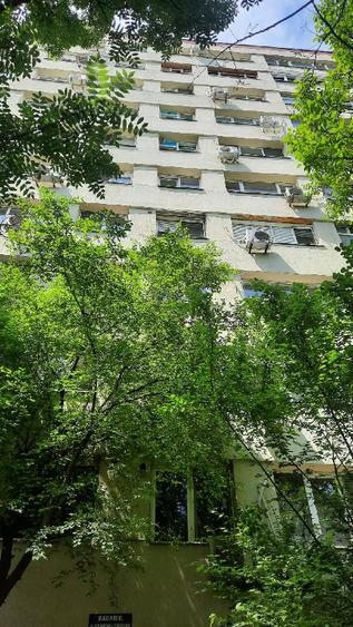 Piata Sudului Berceni Nitu Vasile - 2