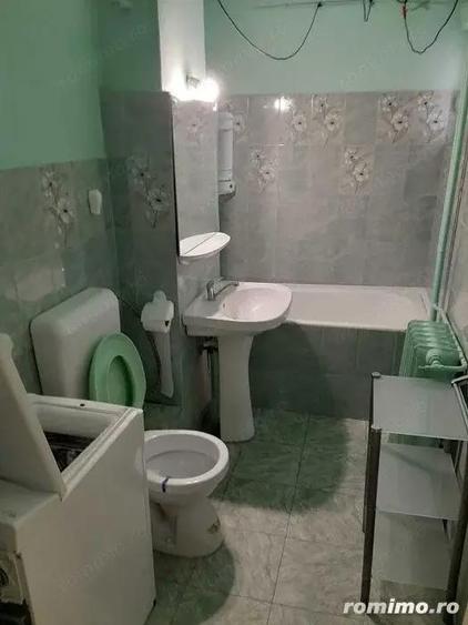 Garsoniera zona 1 Mai - 3