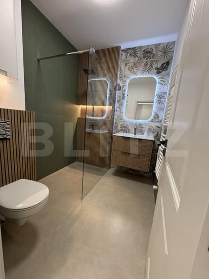 Apartament 3 camere, lux, zona Centrala - 8