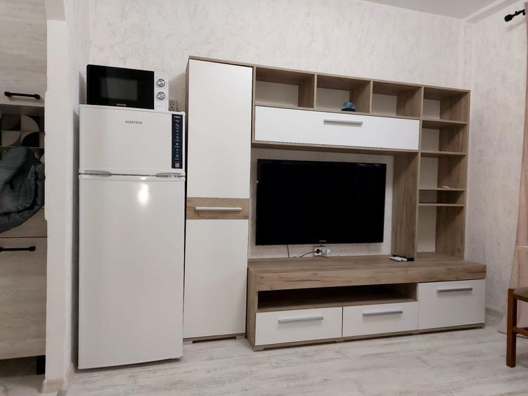 Cameră de cămin cu baie proprie,etaj 2,zona Mihail Sturdza,etaj 2,cu chiriaș - 1