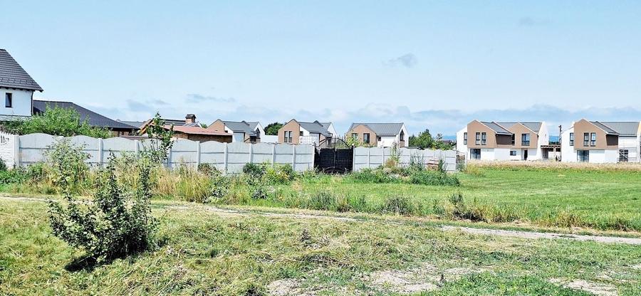 Brasov, cartier Stupini, zona de case noi, 608mp, pret 59900 euro. - 3