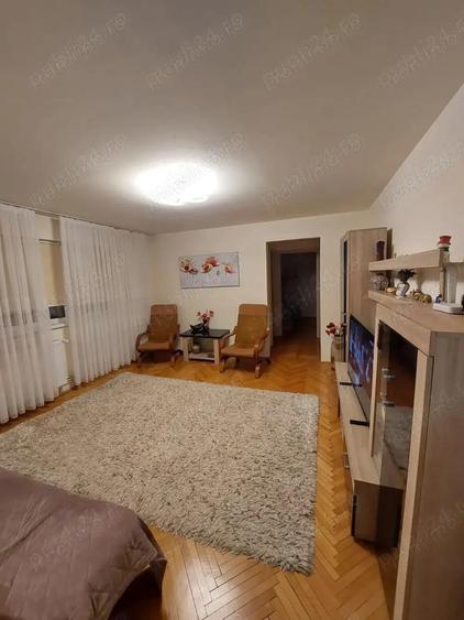 Apartament 3 Camere 2 Bai Centrala Proprie Zona Dambovi?a Sagului - 1