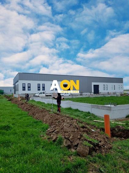 Hala industriala, 1300 mp construiti, 3000 mp teren, toate utilitatile - 4