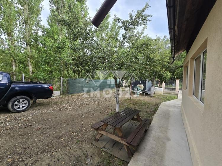 Vanzare Casa cu 3 camere si teren de 4000 mp in Soimari-Prahova - 11