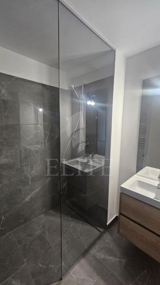 Apartament 3 camere &icirc;n zona Gara - str. oasului - 15