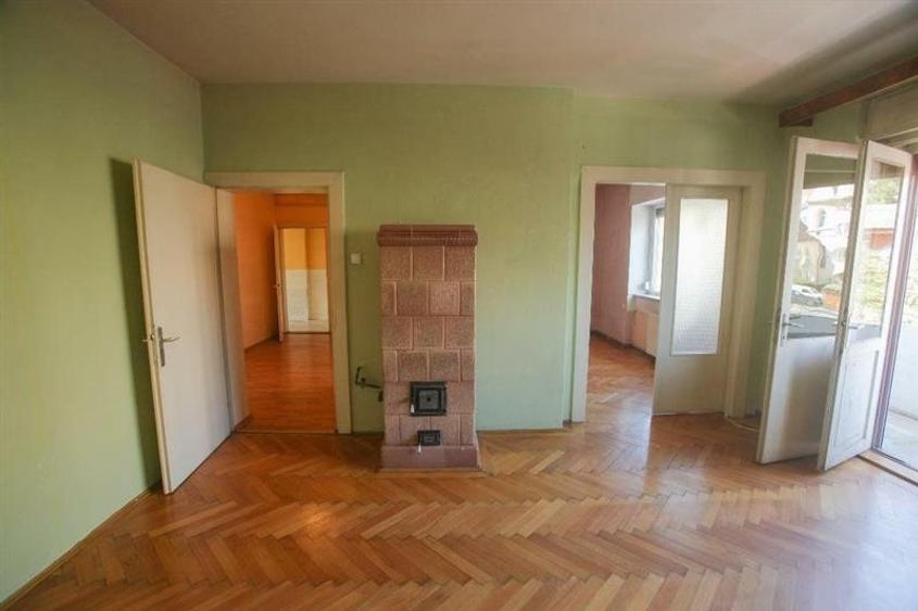 Regim vila, 3 camere, decomandate, terasa si balcon, Centru Civic, Brasov - 4