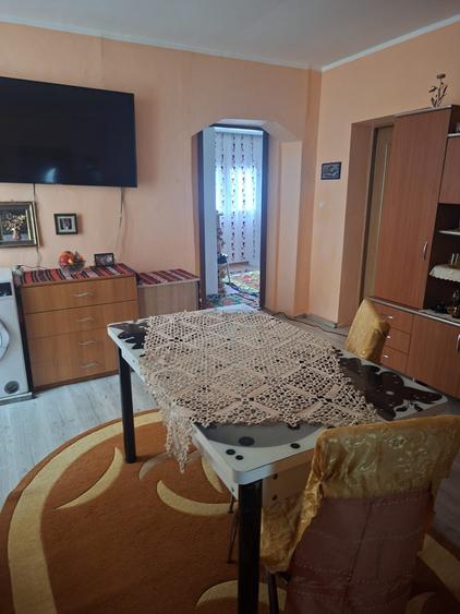 Vand apartament la casa - 4