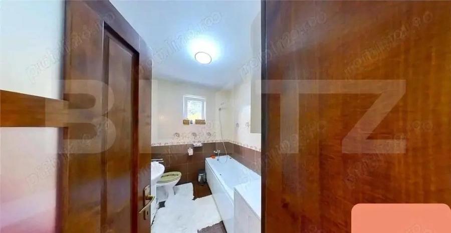 Casa de vanzare, 175 mp, teren 6 ari, zona Unirii - 7