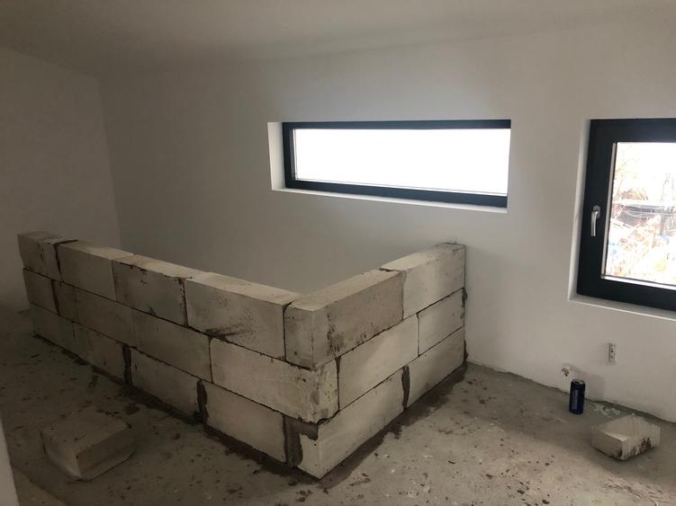 Proiect nou pozitie foarte buna. P+1+M. 5 cam - 8