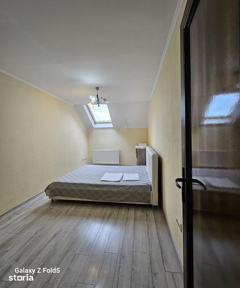 Apartament cu 3 camere în Rogerius