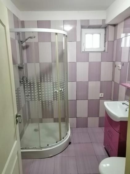 Vând apartament 3 camere - 3