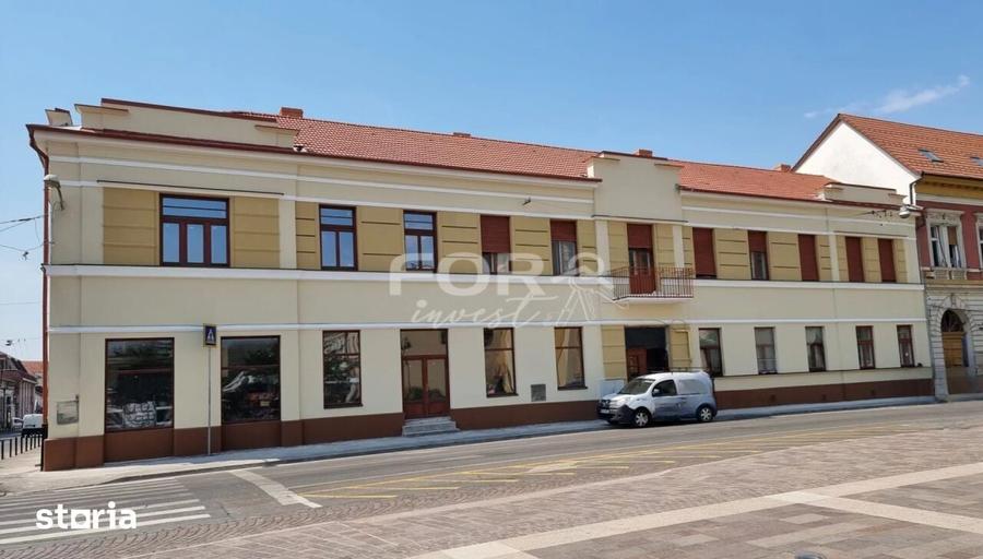 Apartament 2 camere de inchiriat, cladire istorica, Piata Unirii - 17