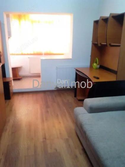 Chirie garsoniera Bariera